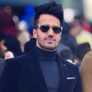 Meet your Posher, Alireza